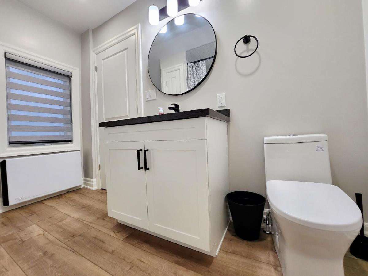 The Cozy Cove Modern King-Bedroom Full Apartment Saint Catharines Ngoại thất bức ảnh