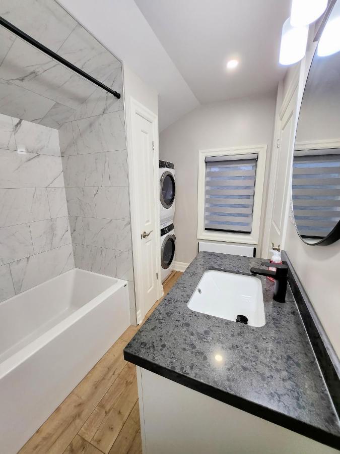 The Cozy Cove Modern King-Bedroom Full Apartment Saint Catharines Ngoại thất bức ảnh
